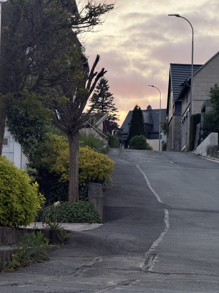 Nordhalben Sonnenuntergang Mai 2026
